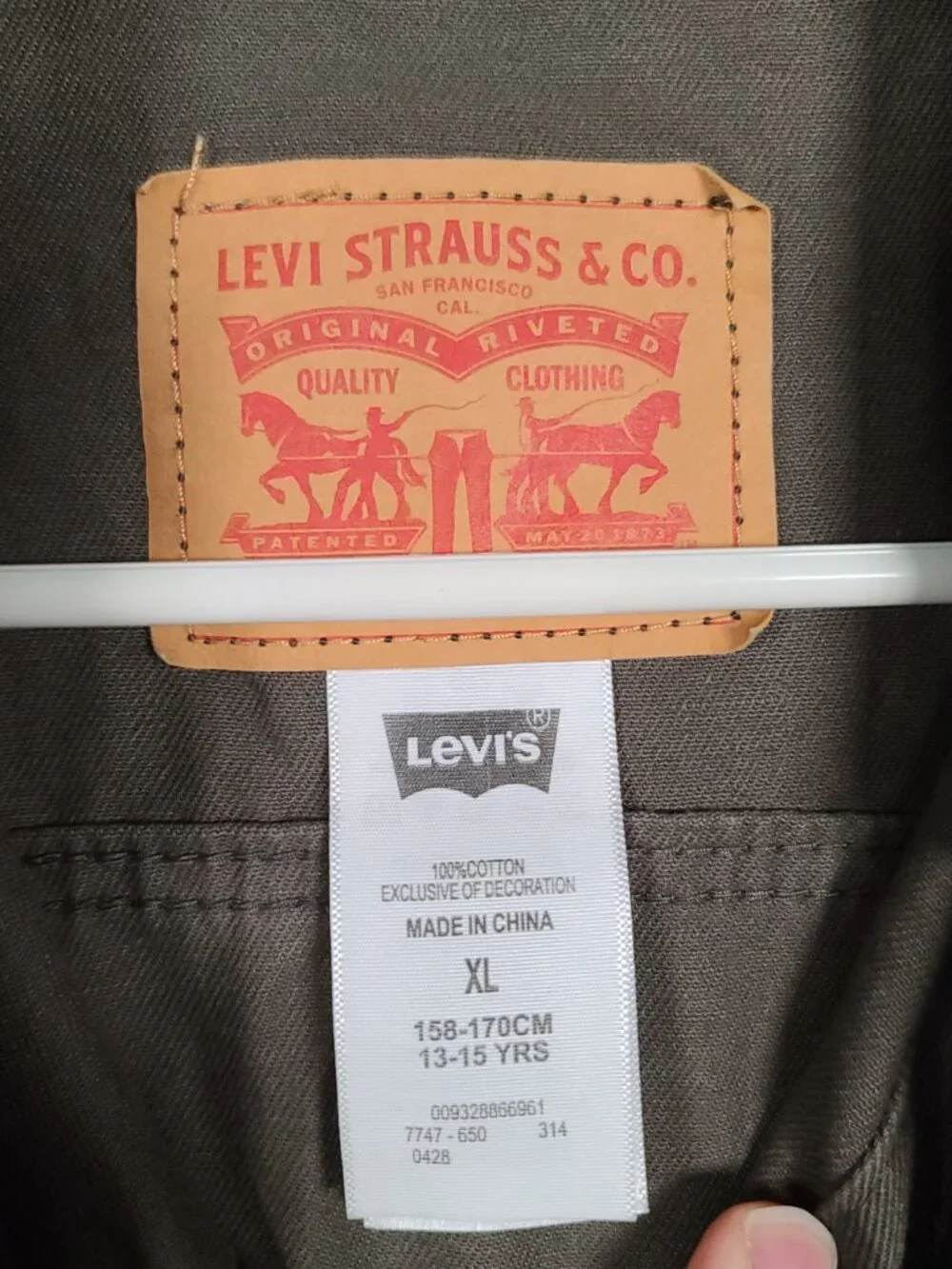 NWT Levi's Youth Camo Jacket Size X-Large 13-15 Years - Picture 7 of 13